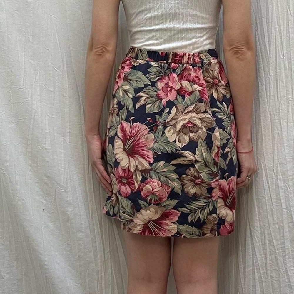 Red, Green, Gold and Navy‎ Floral Print Cotton Women's Skirt Vintage 90s - Picture 4 of 8